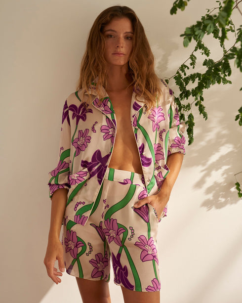 Noches De Luna Silk Shorts / Violet Flowers