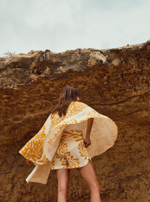 Cavalo Hand Embroidered Linen Poncho / Ecru Yellow Arabesque